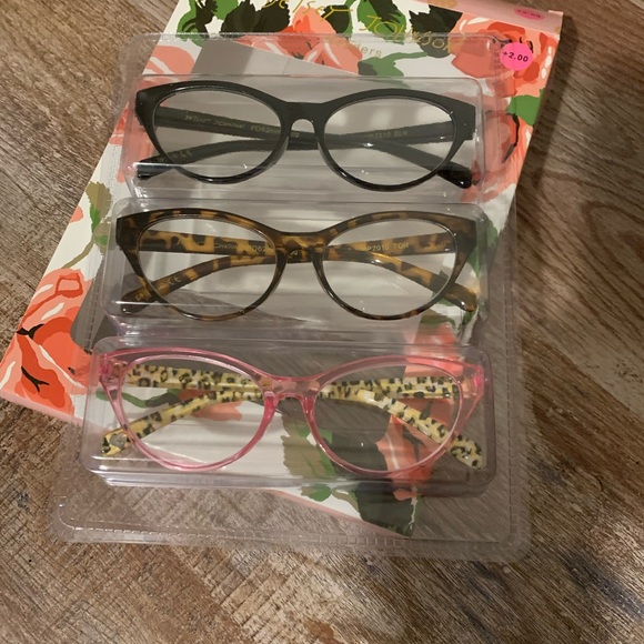 NIB Betsey Johnson Reading Glasses Set - Picture 4 of 7